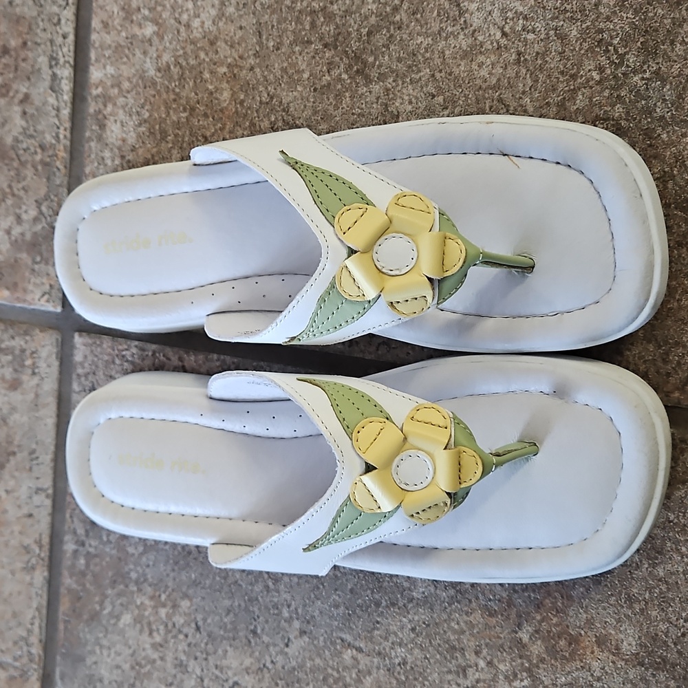 Stride Rite leather sandles size 4M